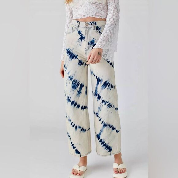 Urban Outfitters Bleach Tie Dye BDG High & Wide Jeans NWT Size 26 - Picture 1 of 16